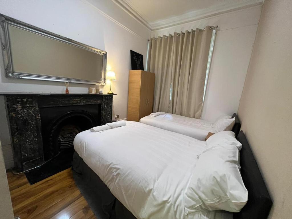 Cavali Hotel ロンドン エクステリア 写真